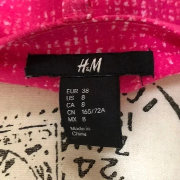 H&M Pink Shorts - Picture 4 of 4
